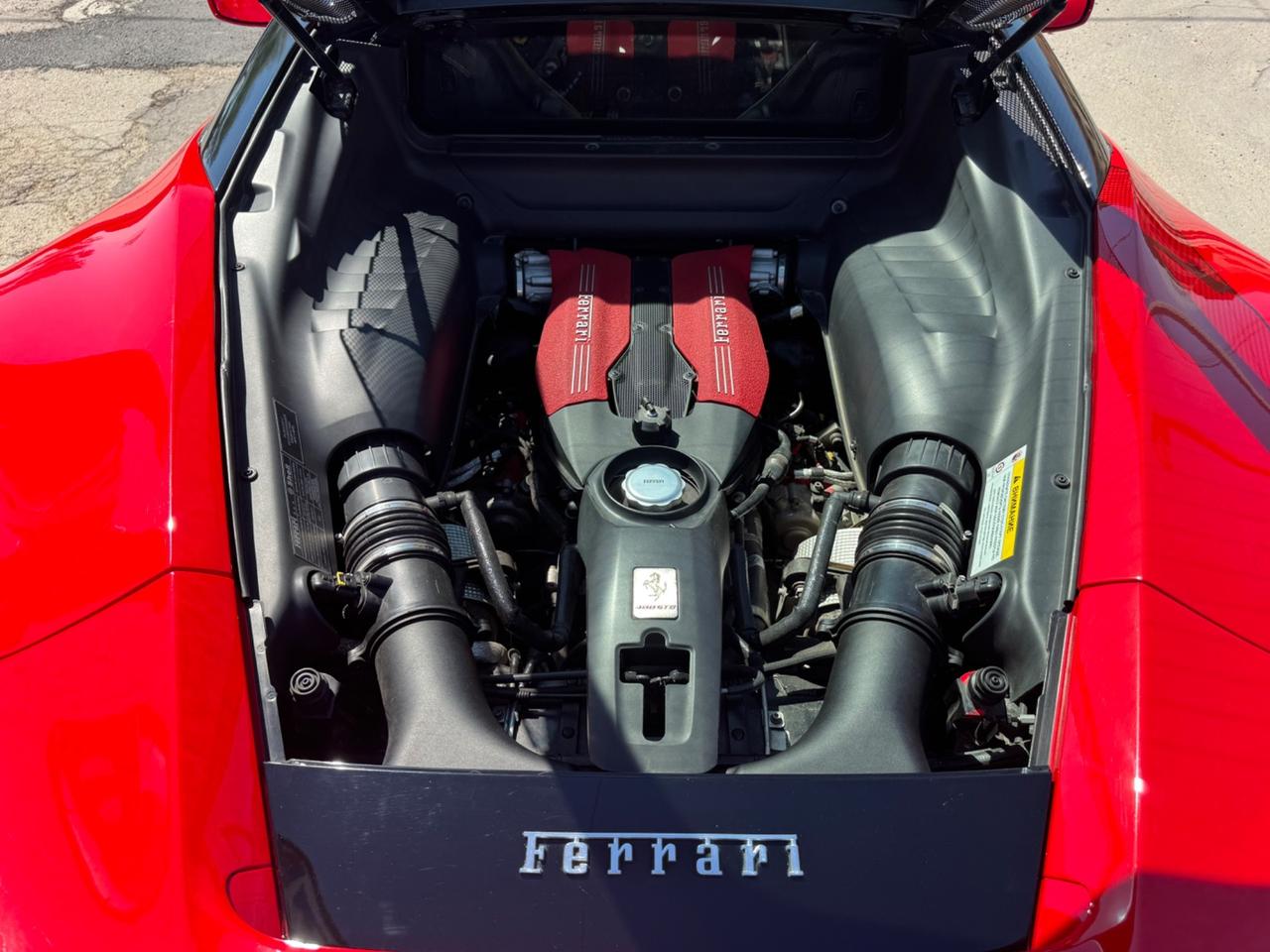 FERRARI 488 GTB 3.9 670 CV FULL SERVICE BOOK
