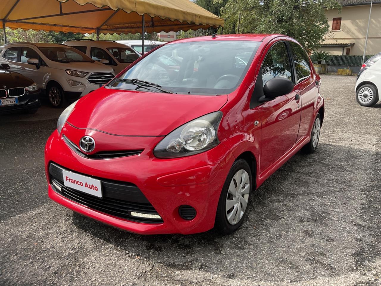 Toyota Aygo 1.0 5 porte 50kw(68CV) OK NEOPATENTATI