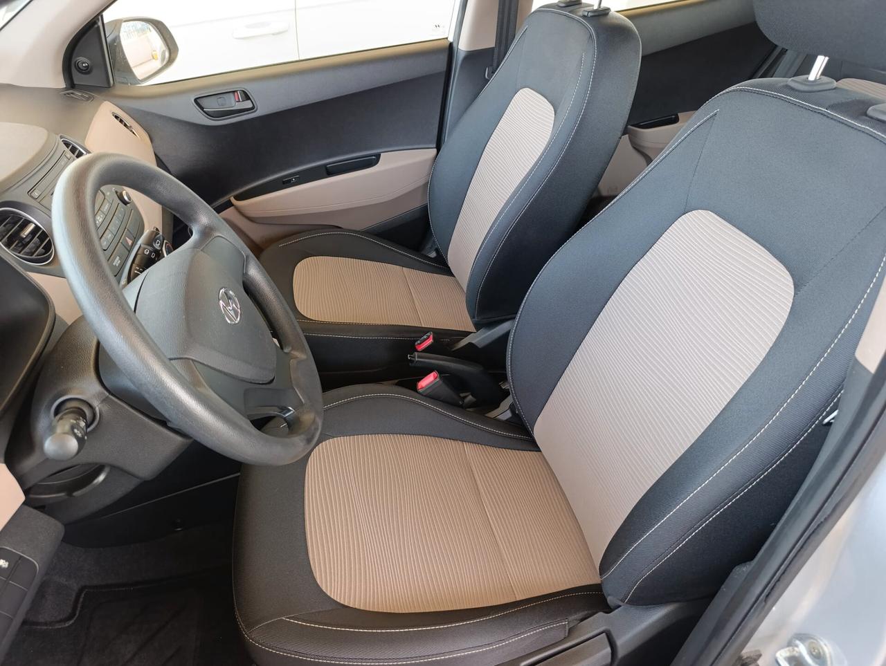 Hyundai i10 1.0 cv 67 cv 2017