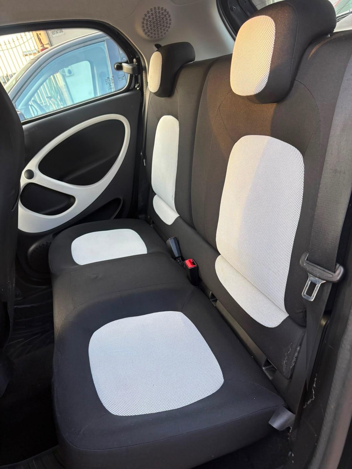 Smart ForFour 70 1.0 Passion