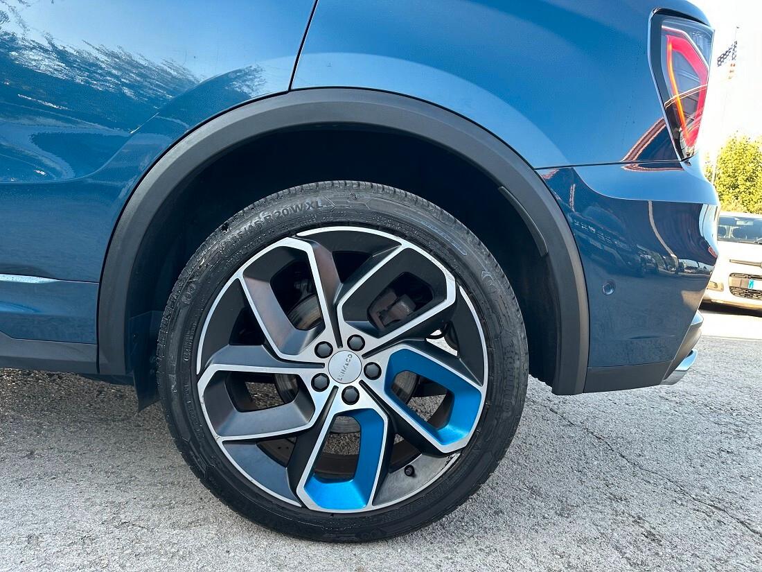 Lynk&co 01 PHEV