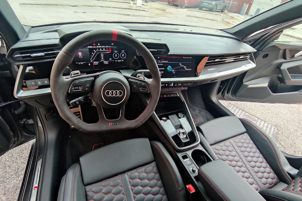 AUDI RS 3 SPB TFSI quattro S tronic