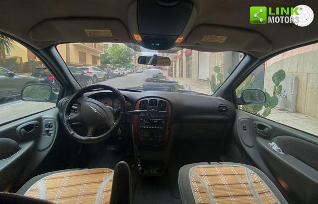 CHRYSLER Voyager 2.8 CRD cat Limited Auto