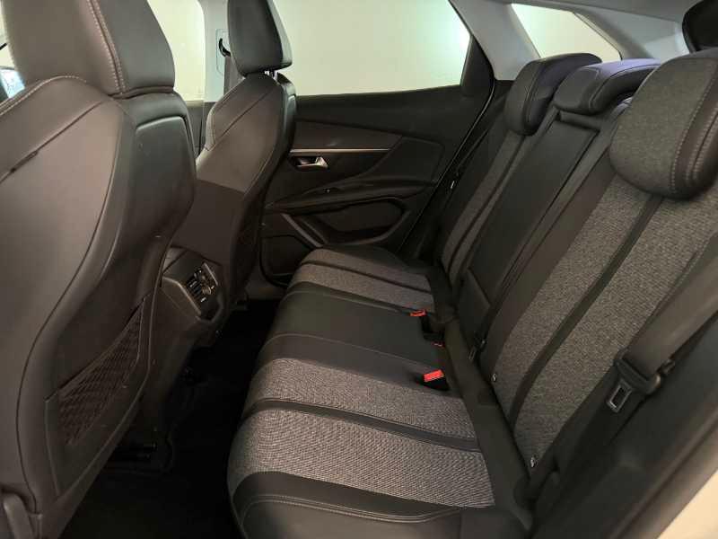 PEUGEOT 3008 II - 3008 1.6 bluehdi Active s&s 120cv