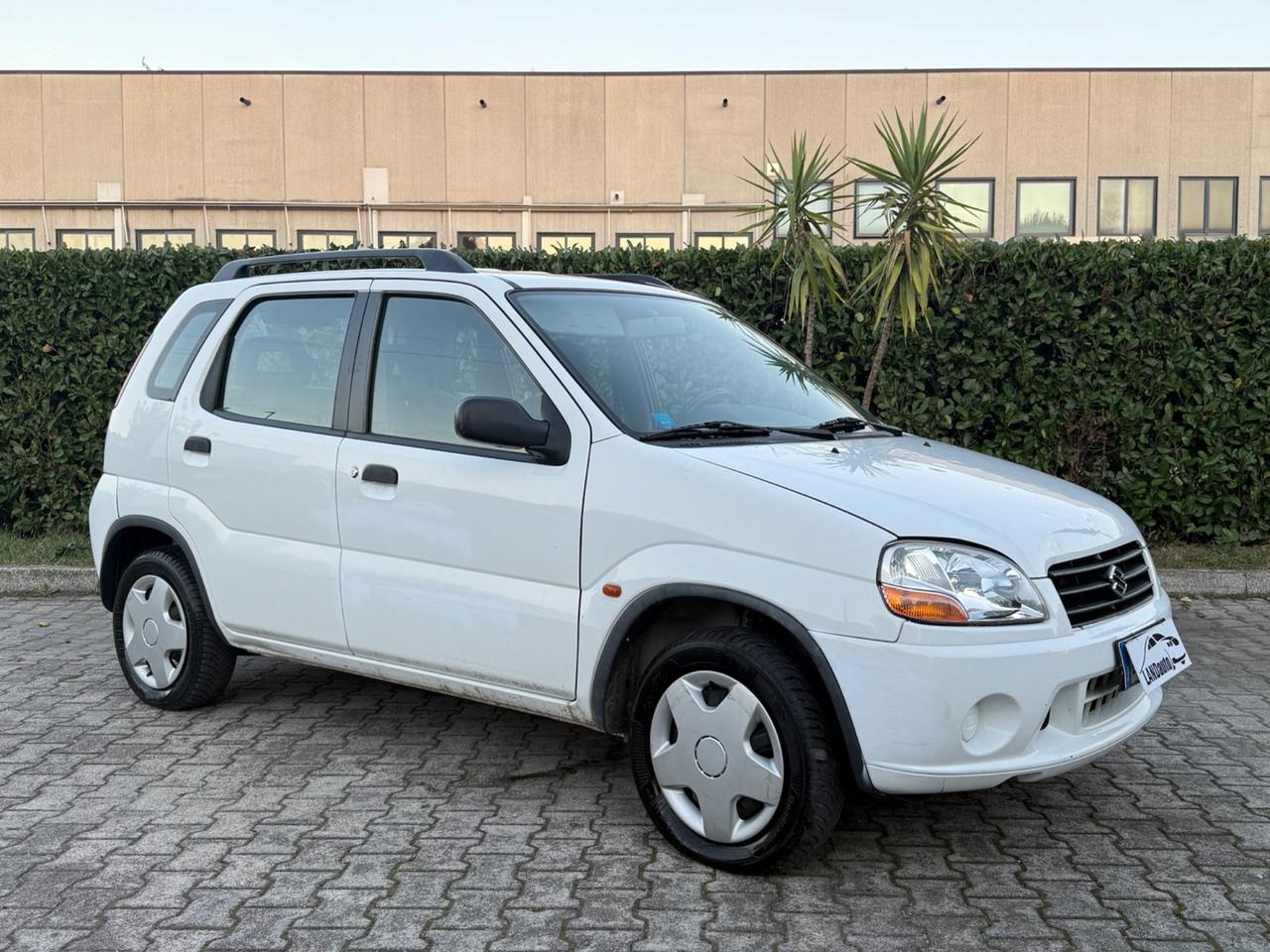 Suzuki Ignis 1.3i 16V 4x4 km120.000