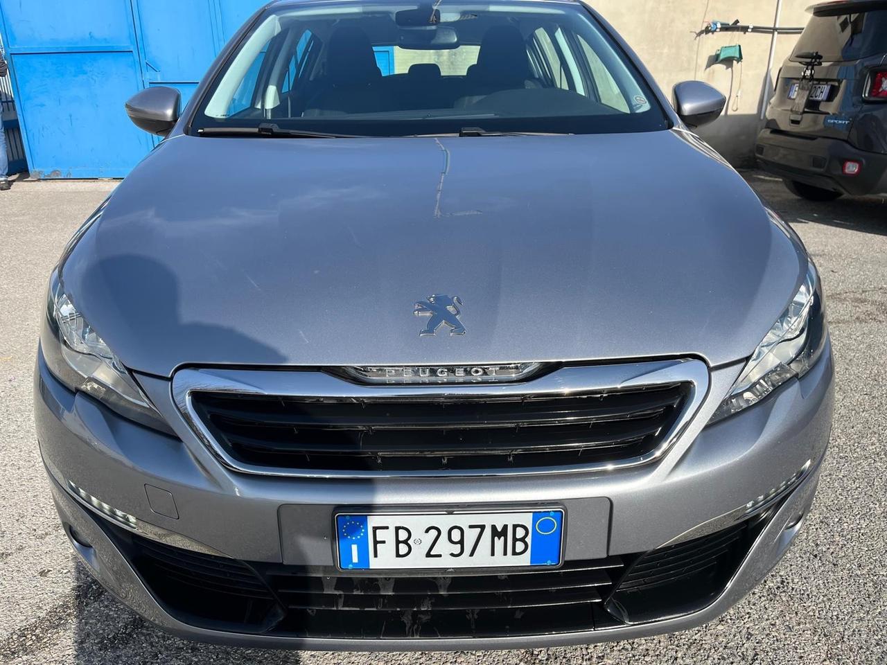 Peugeot 308 5P-1.6 hdv/100cv-km 118000-12/2015