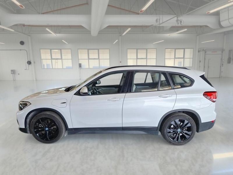 BMW X1 xDrive 25e Business Advantage automatico