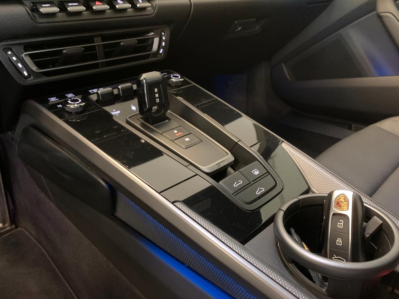 Porsche 911 VIII Carrera 992 Coupe 3.0 auto