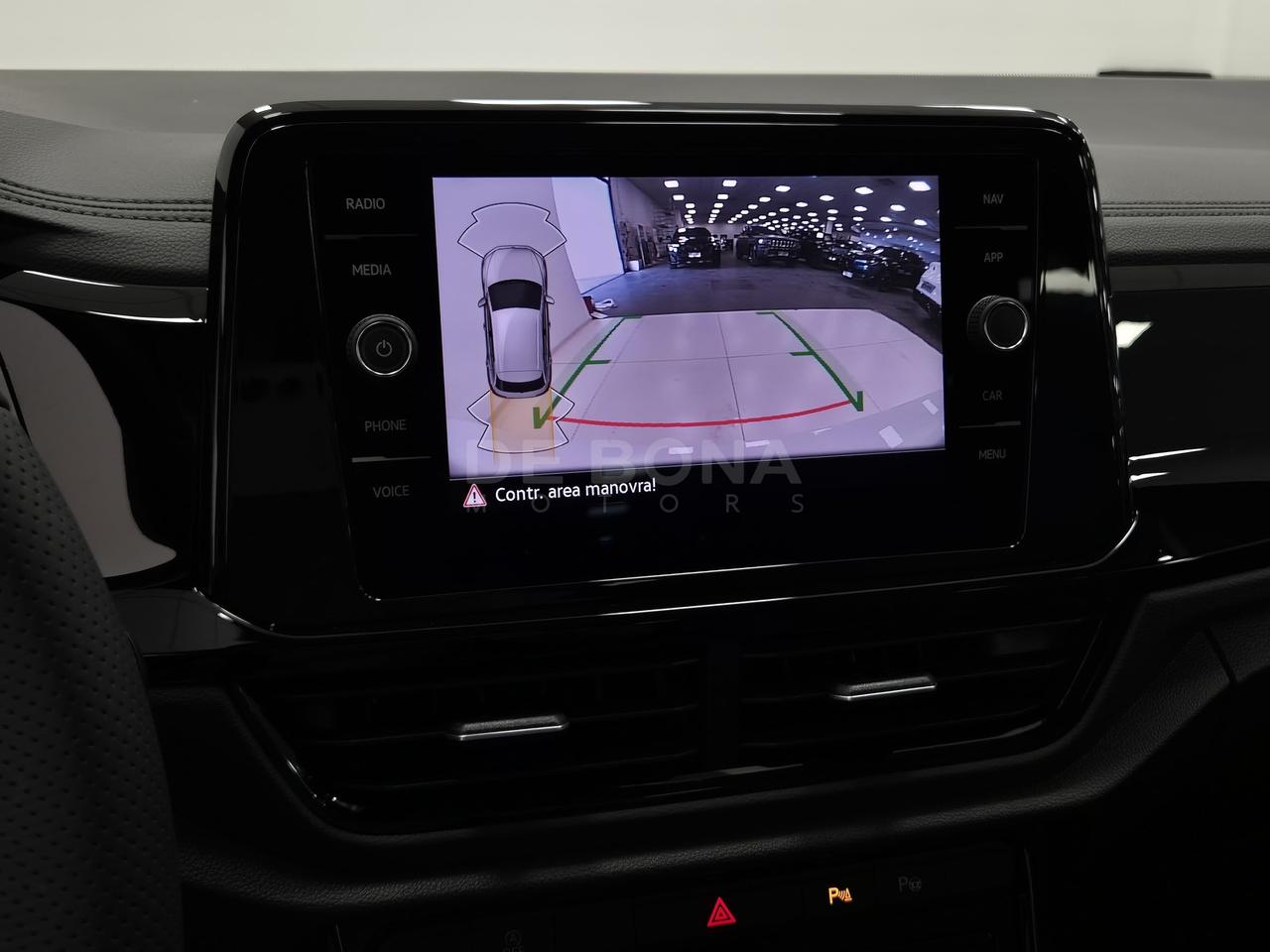 Volkswagen T-Roc 1.0 tsi r-line 115cv