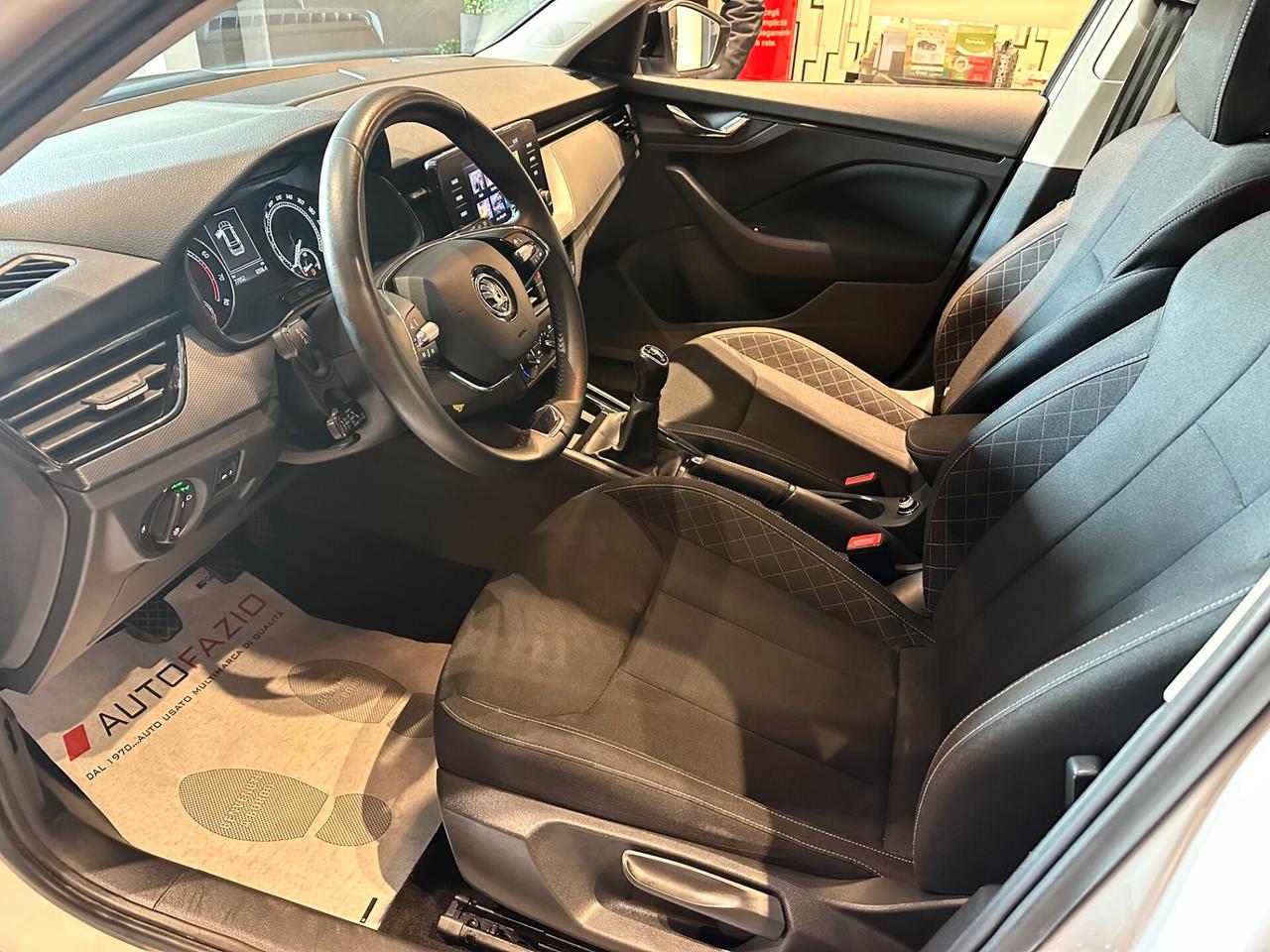 Skoda Kamiq 1.0 TSI Ambition Black Dots