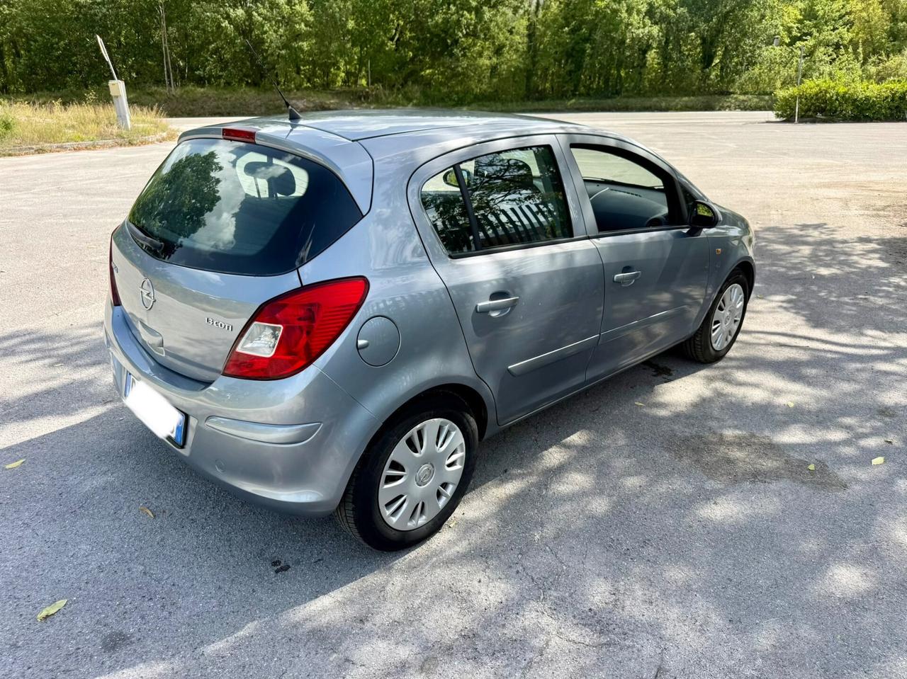 Opel Corsa Diesel 1.3 CDTi Neopatentati 86 milaKM