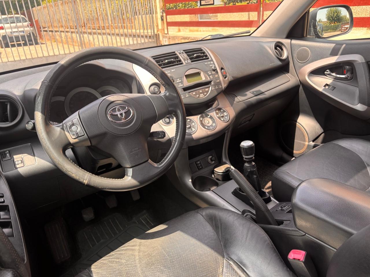 Toyota RAV 4 RAV4 2.2 D-4D 177 CV Luxury