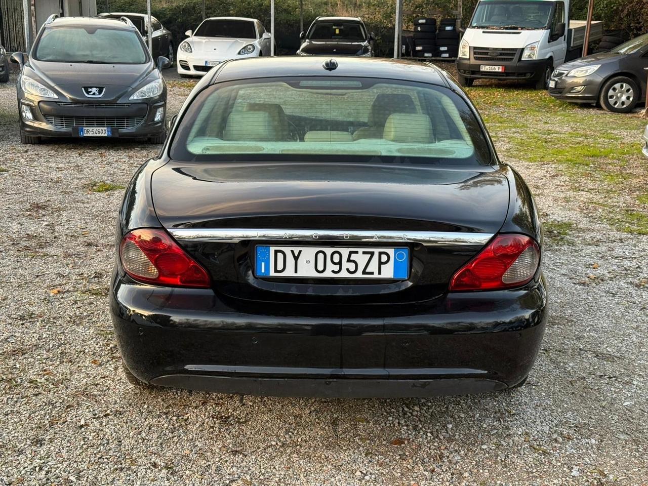 Jaguar X-Type 2.2D cat aut. Luxury cDPF