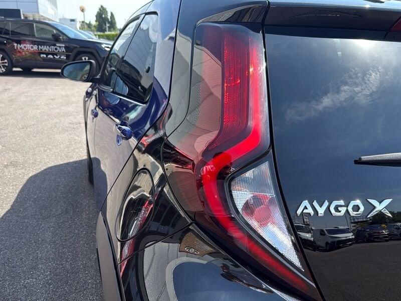 Toyota Aygo X 1.0B (72 CV) Lounge S-CVT