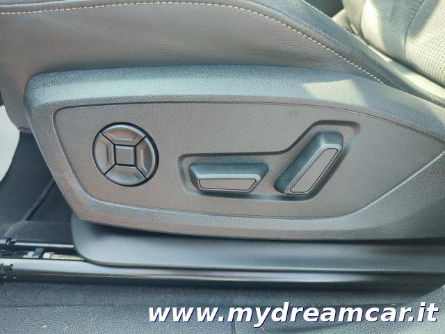 AUDI Q3 40 TDI quattro S tronic S line 200CV