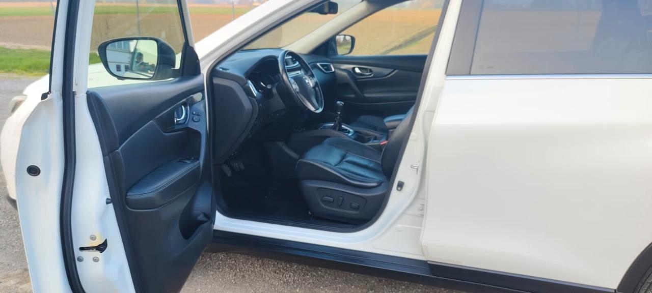 Nissan X-Trail 1.6 dCi 4WD Tekna