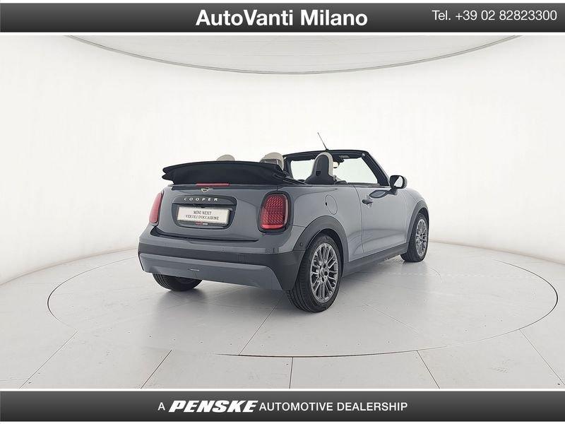 MINI Mini Mini Cooper C Cabrio 2.0 Favoured