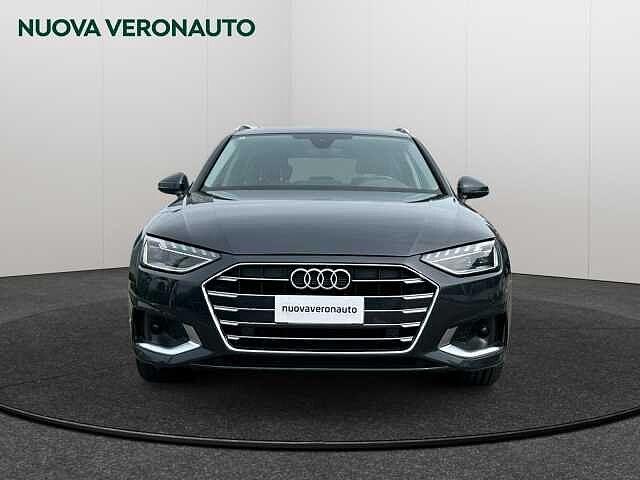 Audi A4 Avant Avant 35 TDI/163 CV S tronic Business Advanced