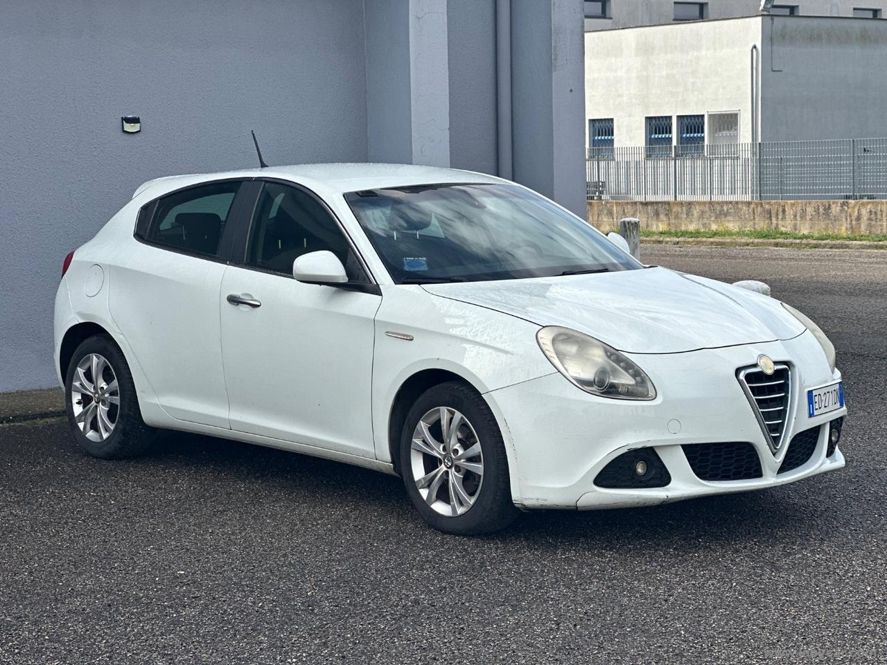 ALFA ROMEO Giulietta 1.6 JTDm-2 105 CV Progression