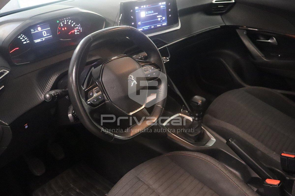 PEUGEOT 2008 PureTech 130 S&S Allure Navi Pack