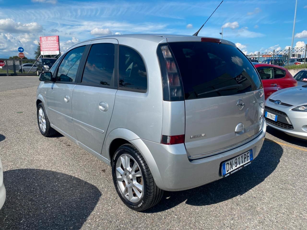 Opel Meriva 1.6 16V Cosmo