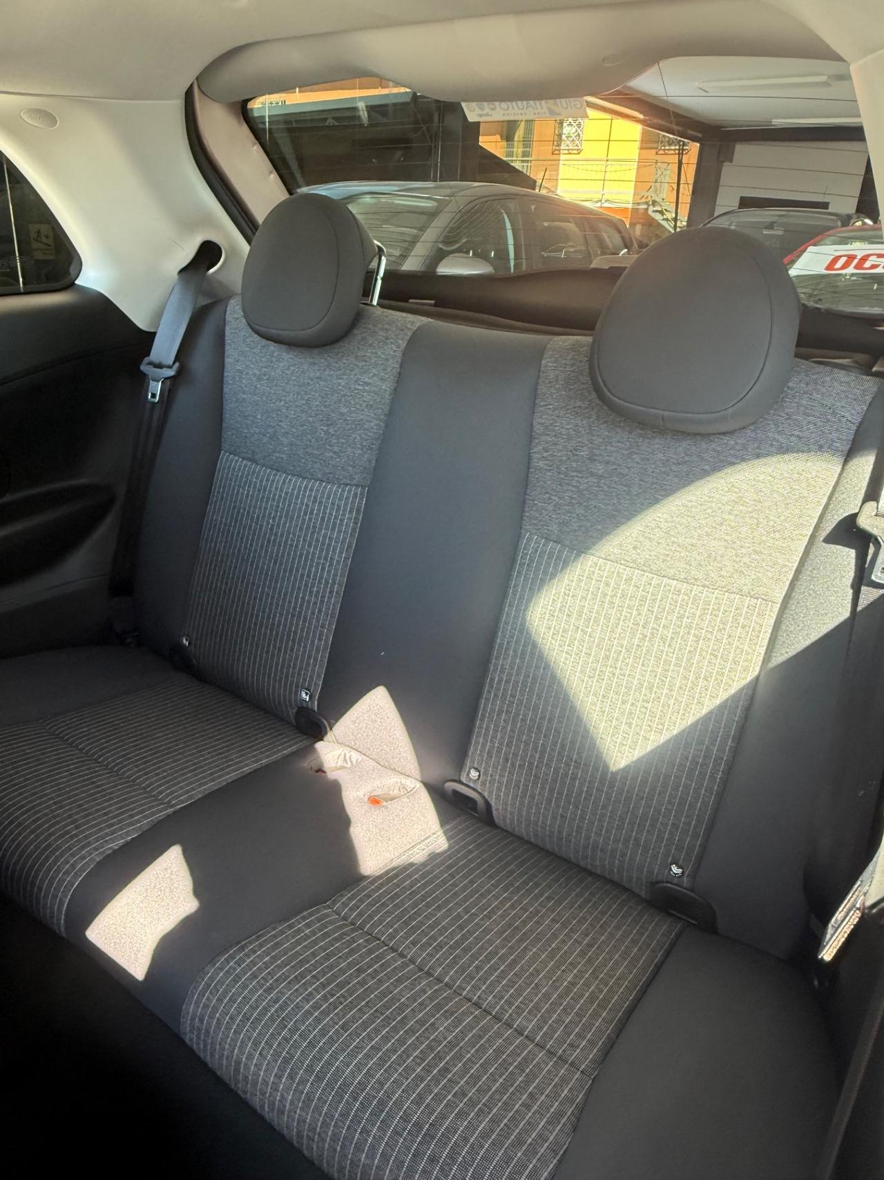 Fiat 500 500e Berlina 42 kWh La Prima
