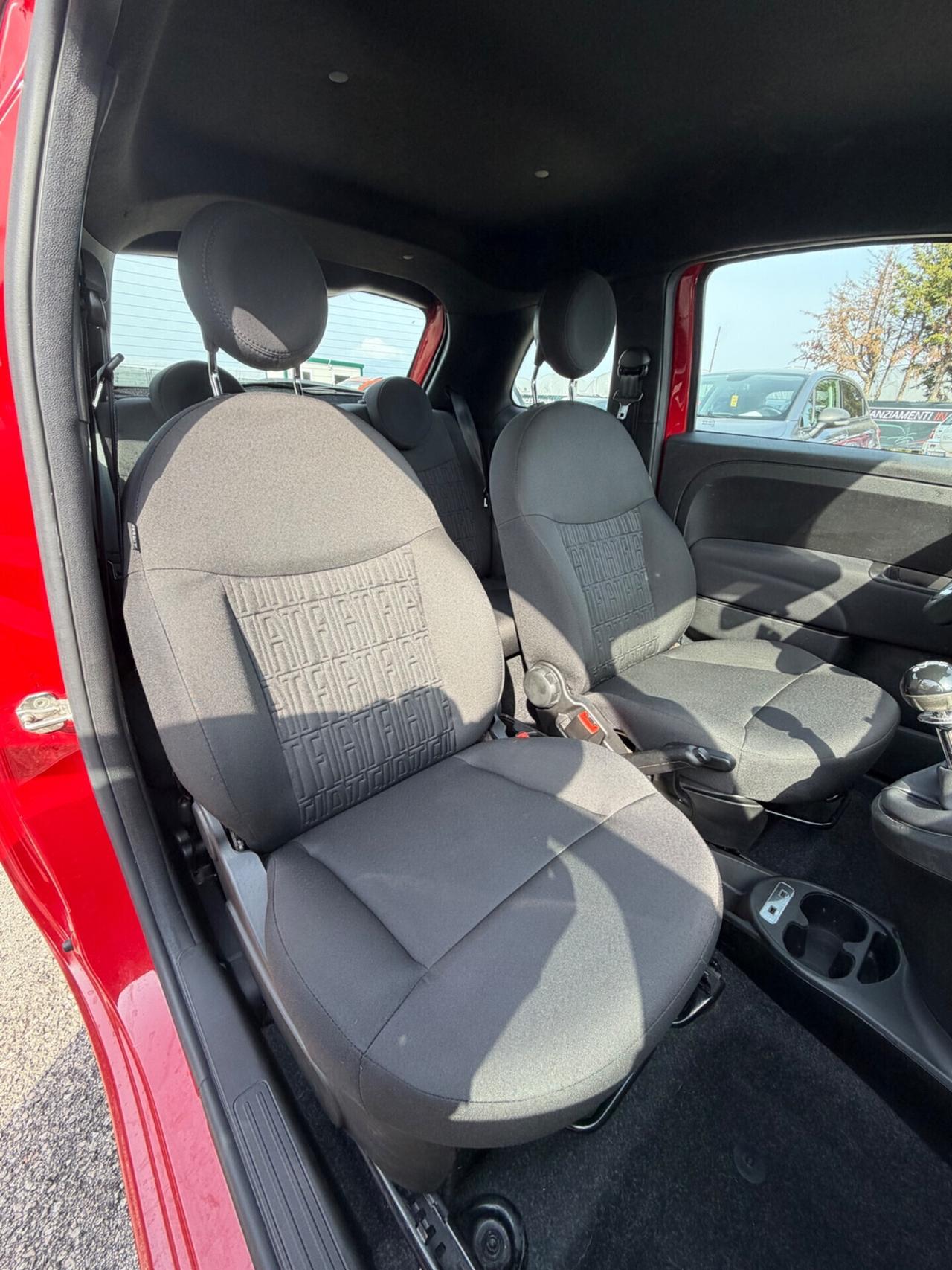 Fiat 500 1.0 Hybrid Red