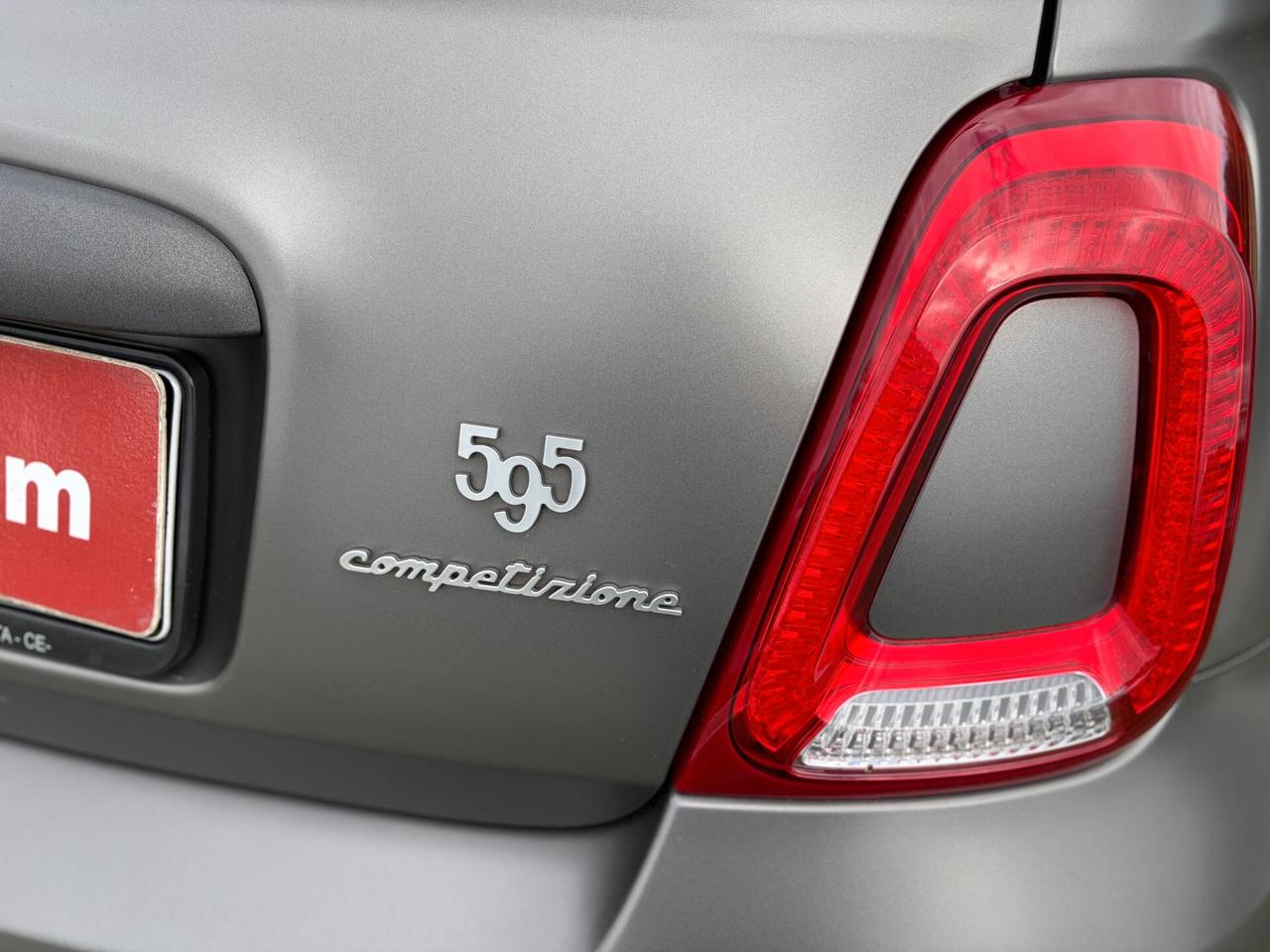 Abarth 595 C 1.4 Turbo T-Jet 180 CV Competizione 70 anniversario