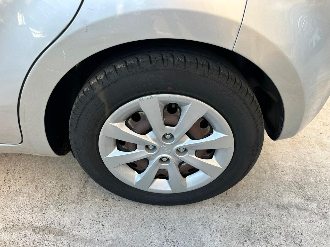 Kia Rio 1.2 CVVT 5p. EX