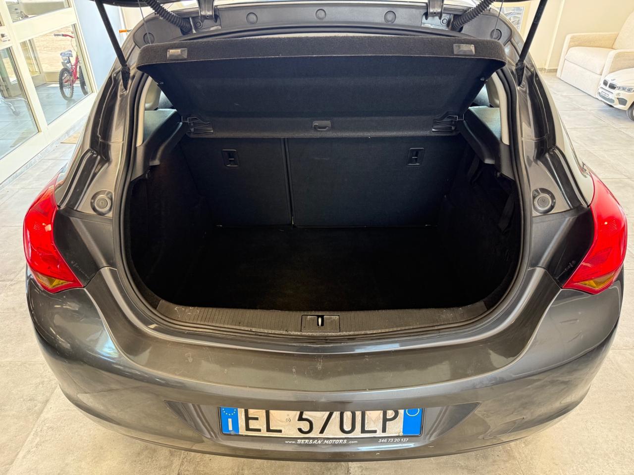 Opel Astra 1.7 CDTI 110CV 5 porte Edition