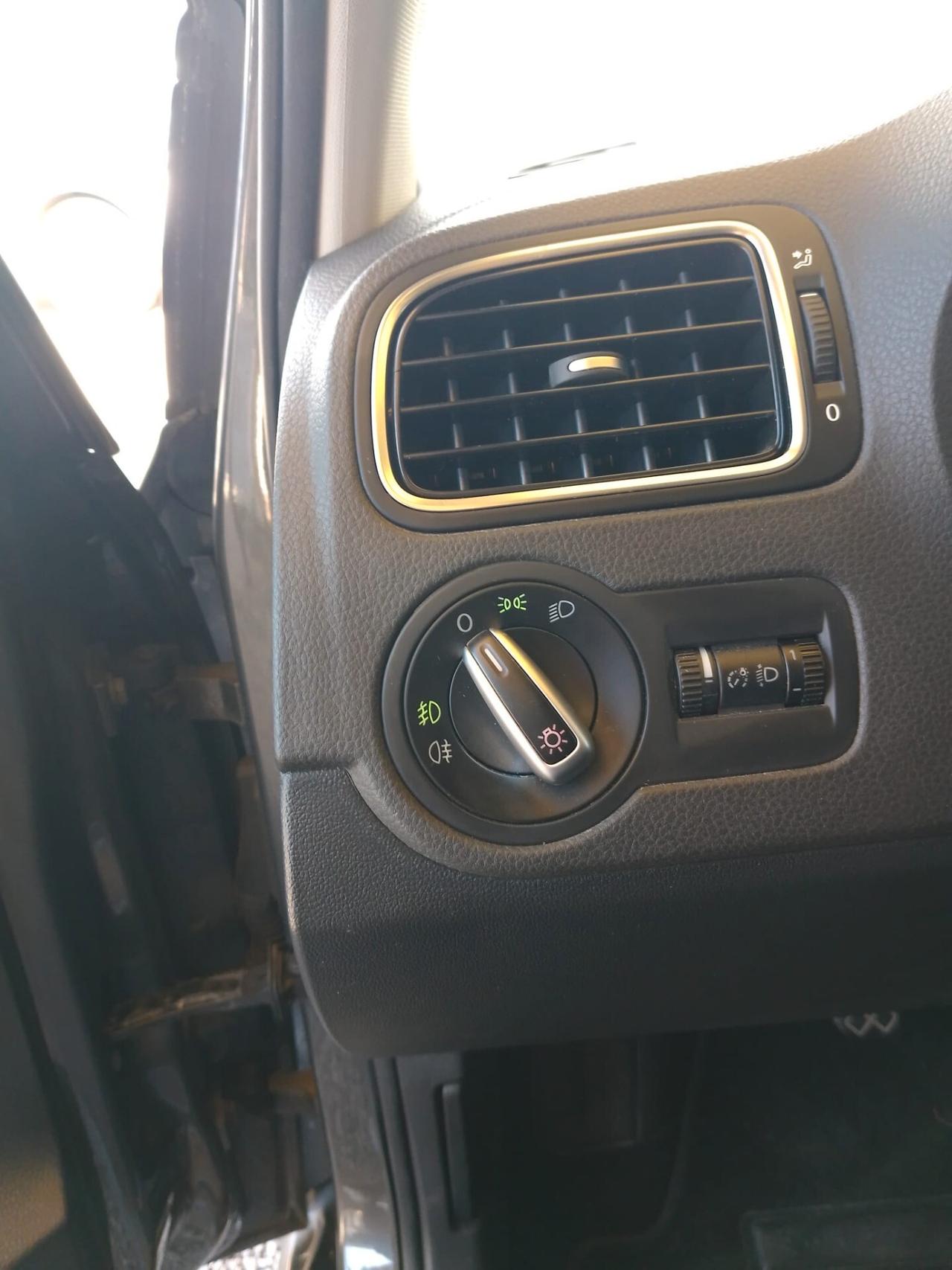 Volkswagen Polo 1.6 5 porte Highline BiFuel
