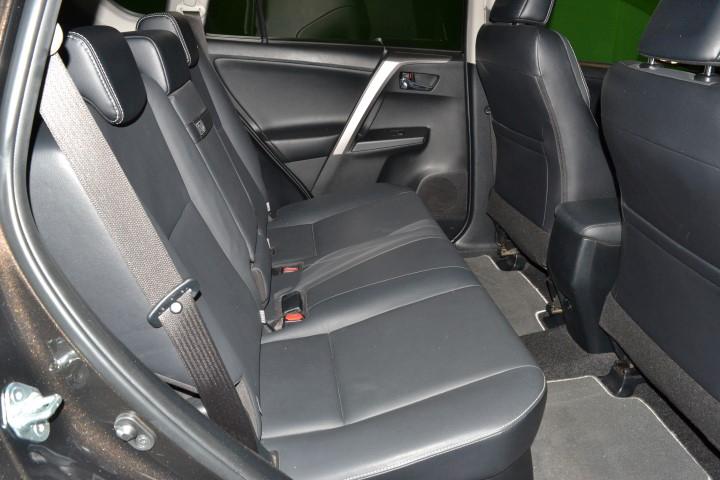 TOYOTA RAV 4 - 2.5 b hybrid lounge