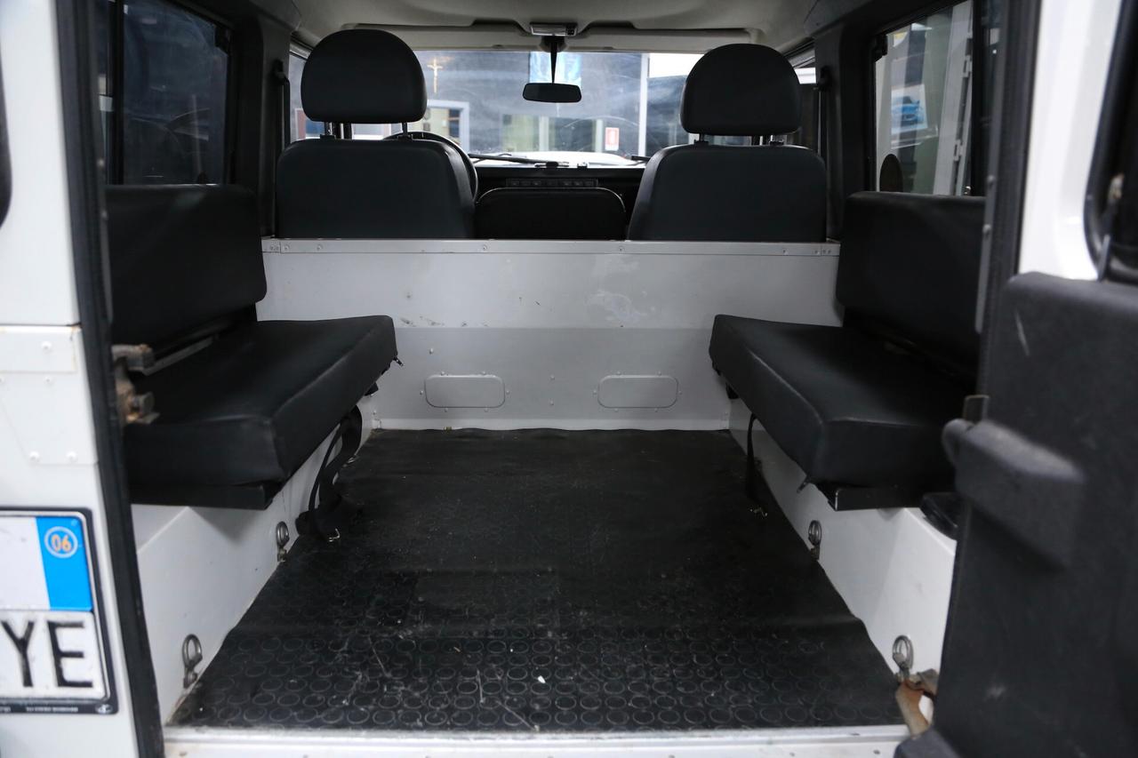 Land Rover Defender 90 2.5 Td5