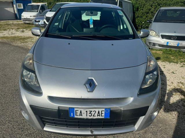 RENAULT Clio 1.2 16V 5 porte Confort