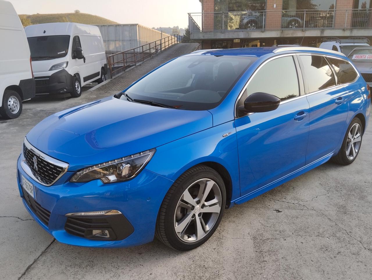 Peugeot 308 BlueHDi 130 S&S SW GT