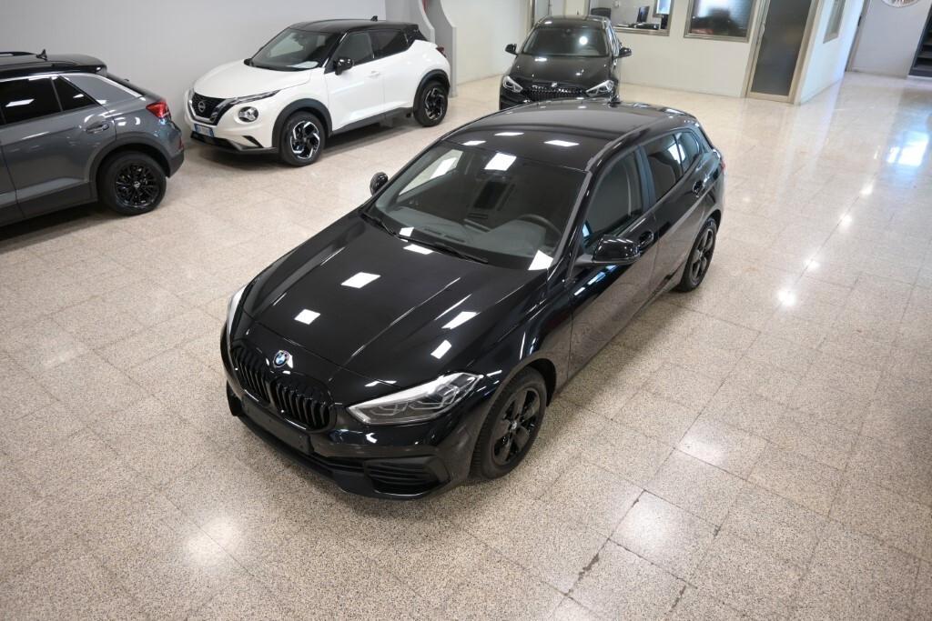 Bmw 116 118d 5p. Business Advantage