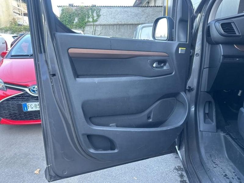 Toyota Proace Verso El. PROACE VERSO EV L1 75KWH EXECUTIVE MY21