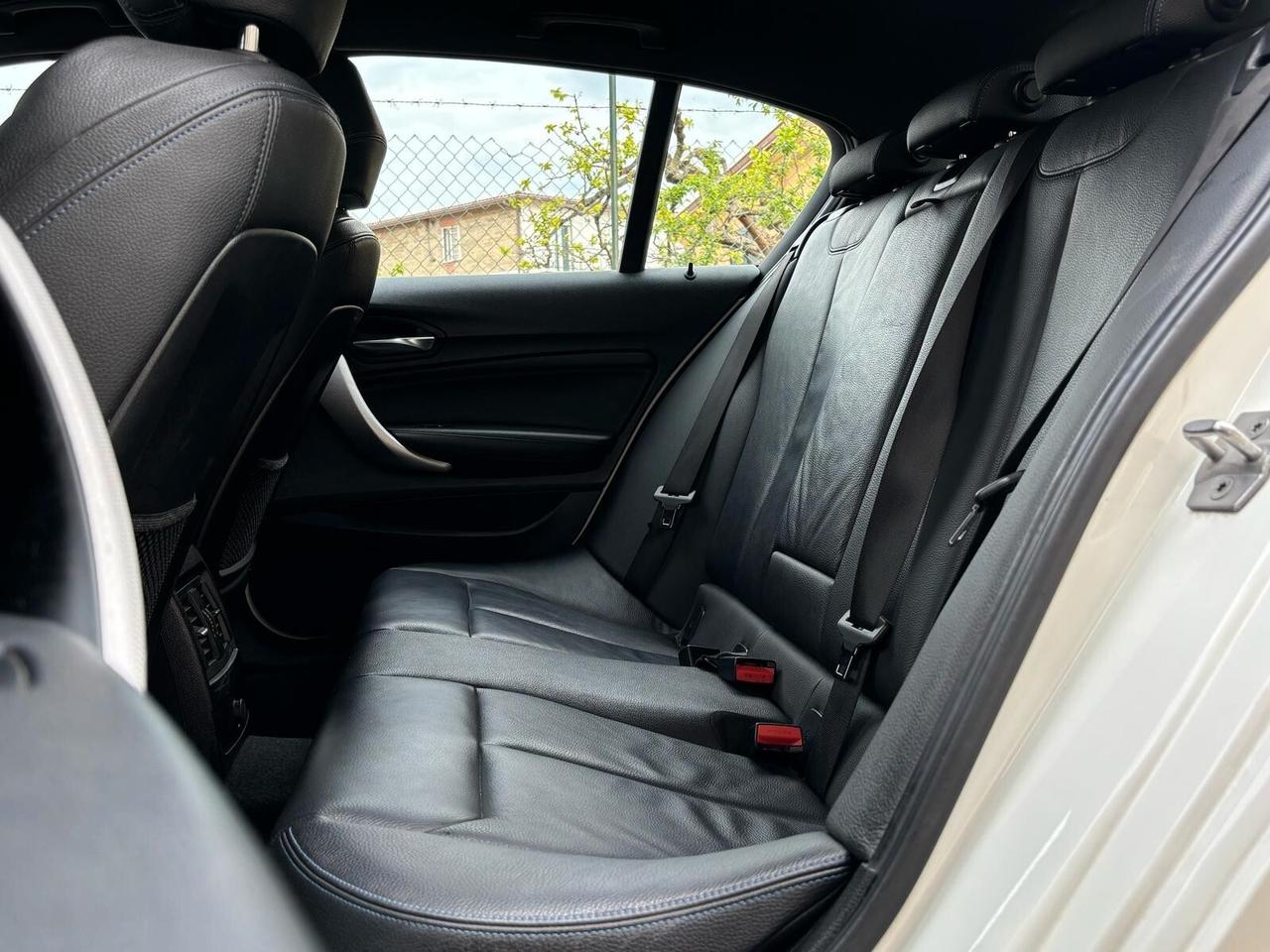 Bmw 116 116d 5p. Msport