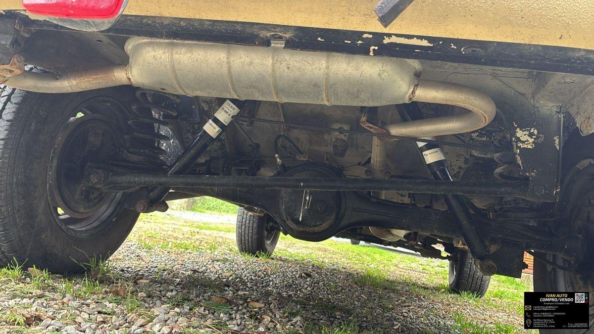 LADA Niva 1.6 Benzina-Anno 1993-Demolita UE