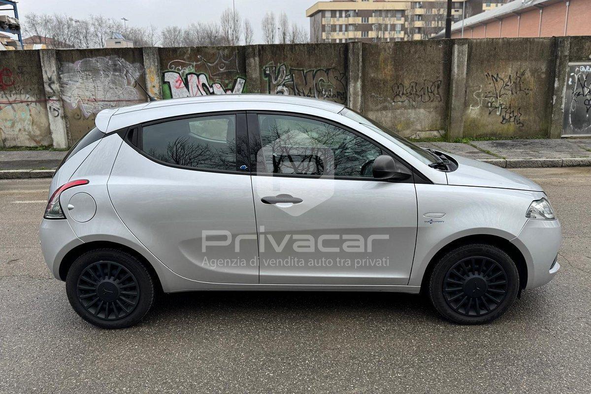 LANCIA Ypsilon 1.2 69 CV 5 porte GPL Ecochic Elefantino Blu