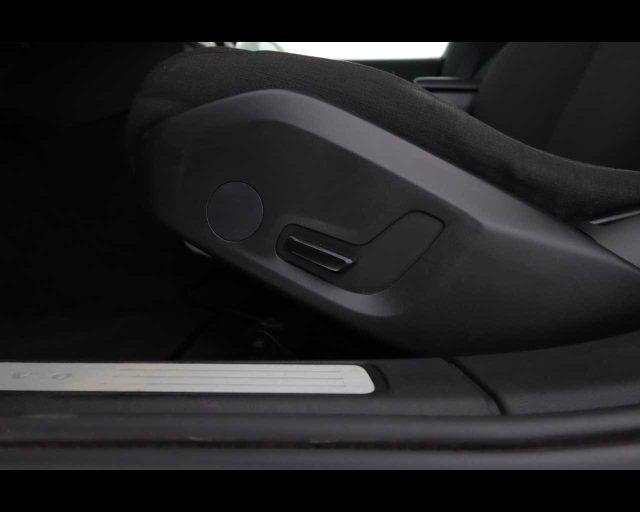 VOLVO V60 D3 Geartronic Momentum Business