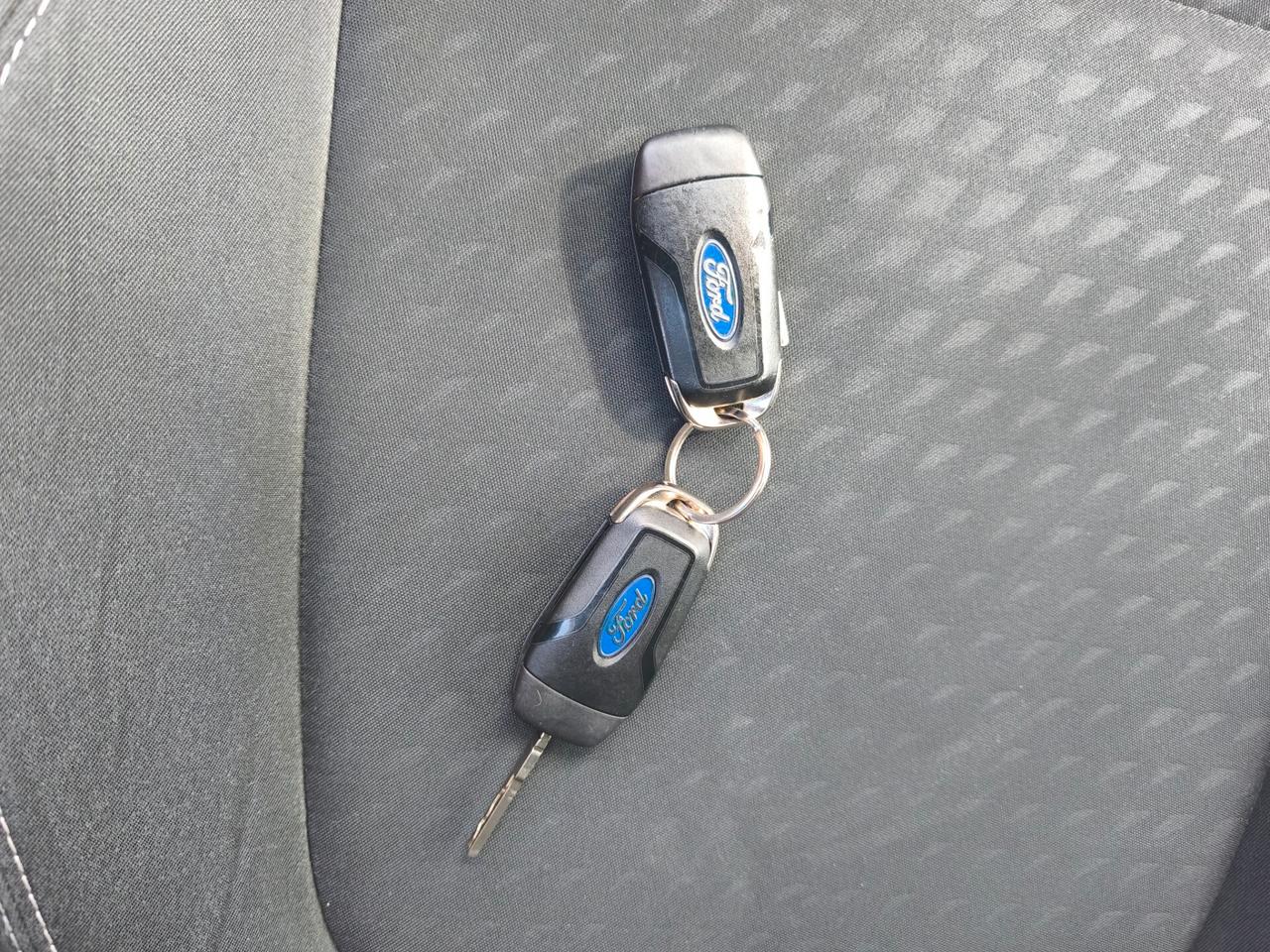 Ford Fiesta 5 porte Titanium