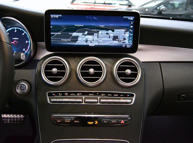 MERCEDES-BENZ C 220 Cabrio d Premium Plus Amg Burmester-Keyless