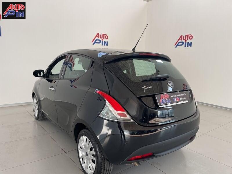 Lancia Ypsilon Ypsilon 1.3 MJT 16V 95 CV 5 porte S&S Silver