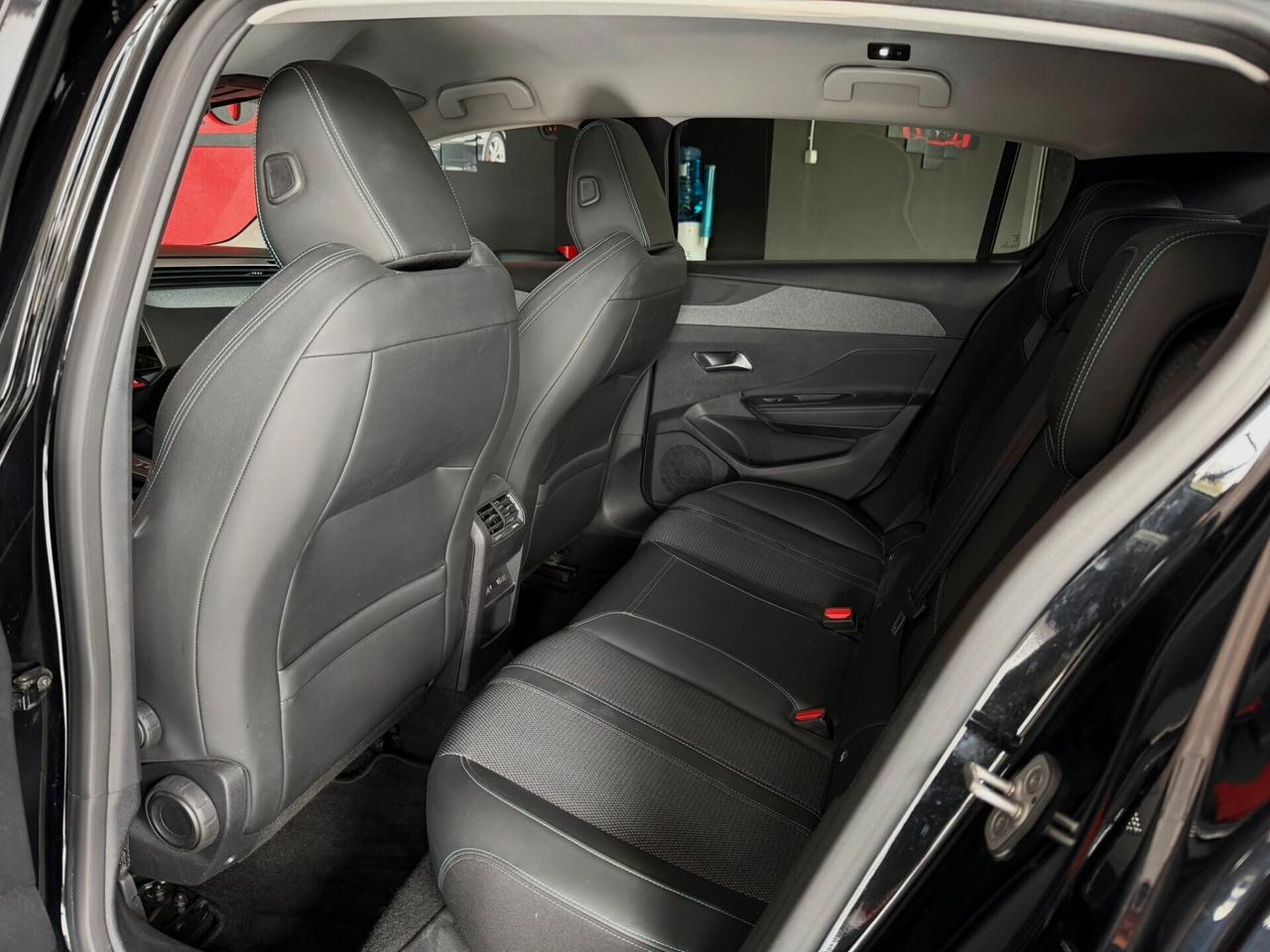 Peugeot 308 BlueHDi 130 S&S EAT8 Allure Pack