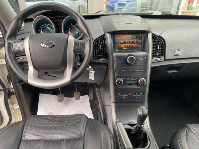 MAHINDRA XUV500 2.2 16V 4x4 W8 7 POSTI