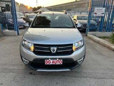 Dacia Sandero Stepway 1.5 dCi 90 cv 2013