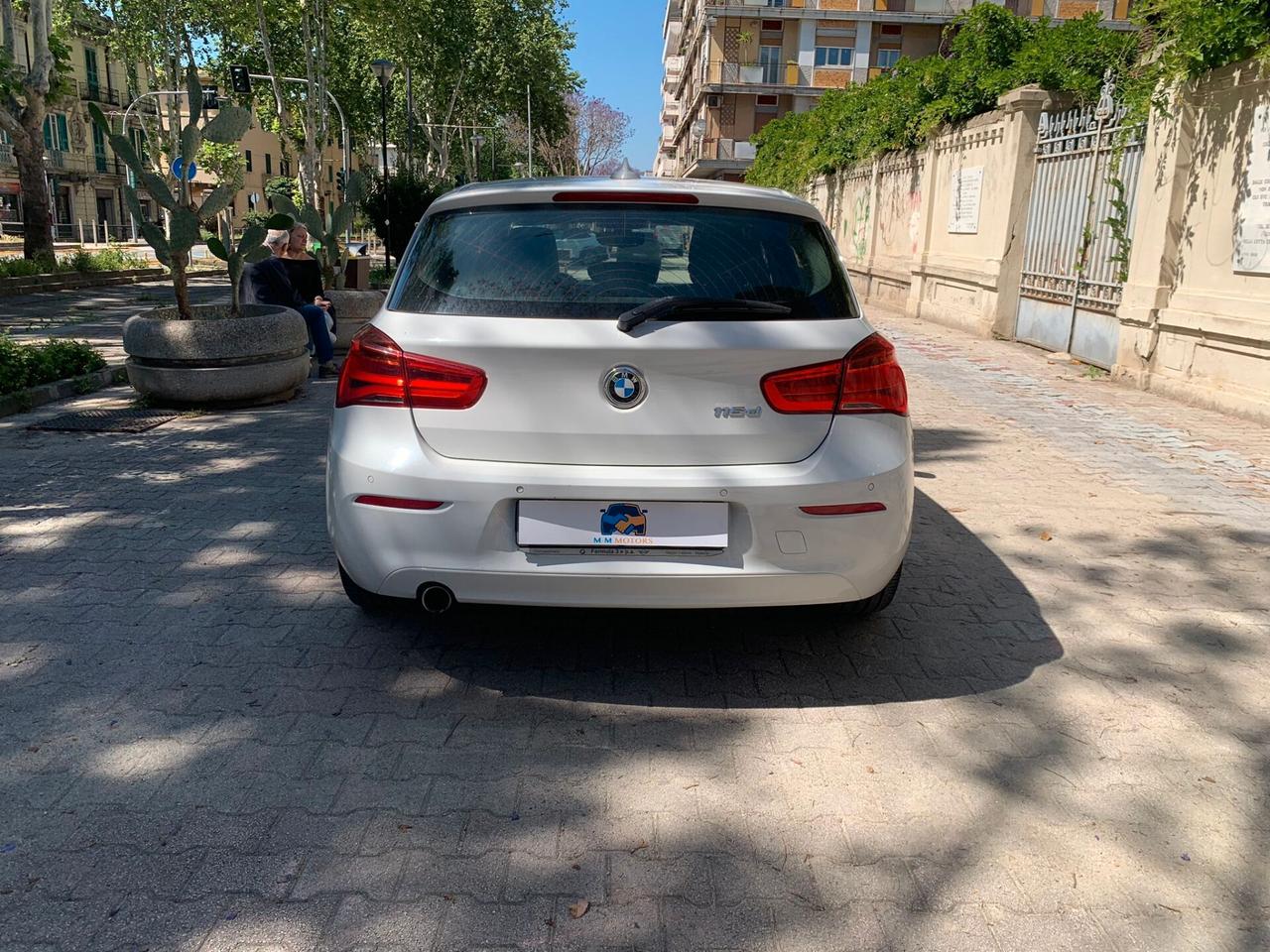 Bmw 116 116d 3p. Advantage