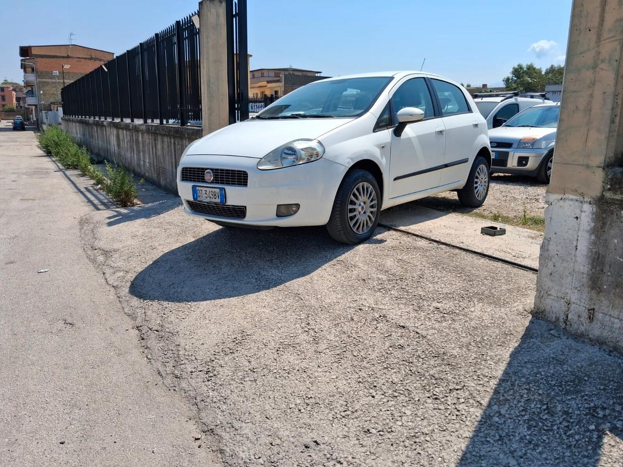Fiat Grande Punto 1.4 5 porte Dynamic Natural Power
