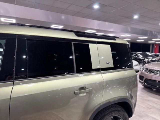 LAND ROVER Defender 110 3.0D I6 250 CV AWD Auto HSE *GANCIO*TETTO*